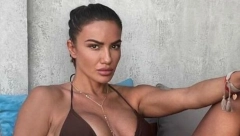 NAJBOLJE TELO NA ESTRADI Sindi Models mami uzdahe fotkma u bikiniju, istakla bujne grudi i pokrenula lavinu komentara (FOTO)
