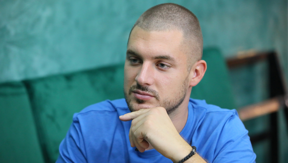 STIDIM SE VEZE SA MIMOM! Nikola Grujić otvorio dušu za Rijaliti plus i javno obelodanio šta je sve saznao o bivšoj ljubavnici (VIDEO)