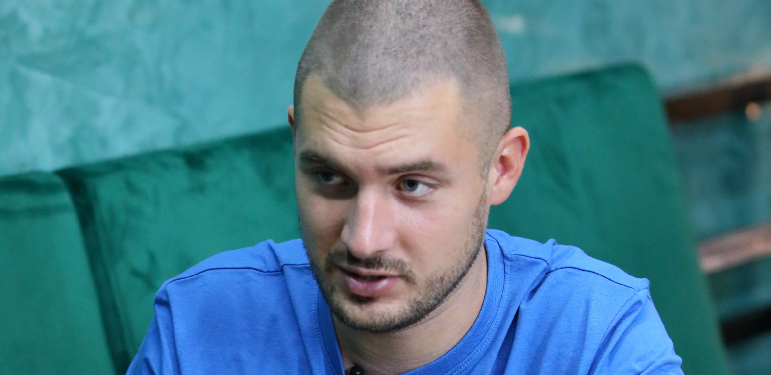 PEVAČ ULAZI U RIJALITI Prevario ženu, pa se vraća na mesro zločina, evo šta mu bivša kaže na to