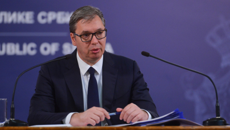 EFRAIM ZUROF: VUČIĆ IMA PRAVO DA IDE U JASENOVAC KAD GOD TO POŽELI On nije samo predsednik Srbije, već i unuk žrtve!