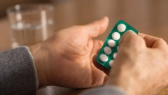 MISLILI SMO DA POMAŽU, A PRAVE HAOS U ORGANIZMU Ovo je spisak namirnica koje ne smete da uzimate sa lekovima