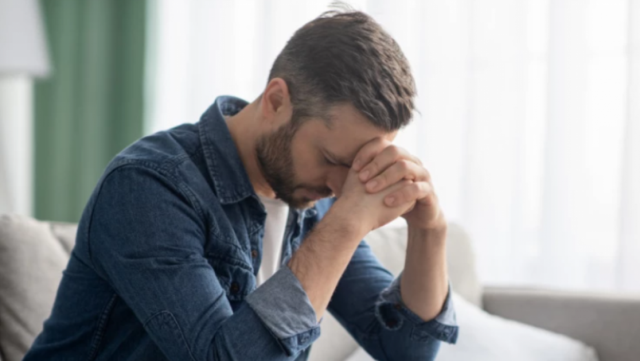 ISPOVEST MUŠKARCA KOJI GODINAMA IMA PROBLEM U KREVETU Sve veze mu se raspadaju zbog OVOGA