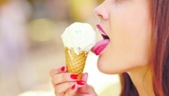 DA LI STE ZNALI Evo šta se dešava u našem organizmu ako svaki dan jedemo sladoled