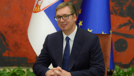 PREDSEDNIK VUČIĆ UZDIGAO SRBIJU Naša zemlja nezaustavljivo napreduje, uspeo ono što pre njega nisu mogli decenijama