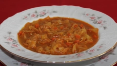 RUČAK PRSTE DA POLIŽETE: Recept za najukusniji slatki kupus sa mesom