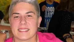 ŠOK! MATORA ISTETOVIRALA LICE Podelila fotografiju, ovim simbolom obeležila kožu, pratioci šokirani (FOTO)