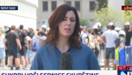 UŽASNE SCENE U NOVOM SADU Lažni ekolozi, levi ekstremisti i anarhisti ponižavaju srpsku policiju (VIDEO)