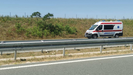 DRAMA NA AUTO-PUTU KA NIŠU Gori kamion u pokretu na Begaljičkom brdu (FOTO)