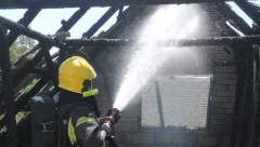 DETALJI TRAGEDIJE U STAROJ MORAVICI Dvoje dece uspelo da pobegne i spasi se od požara, dok je dvoje nastradalo!