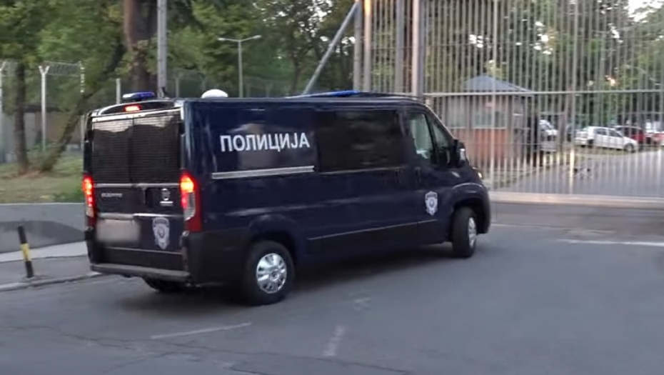 DRAMA! Osumnjičeni za zlostavljanje i mučenje pobegao tokom sprovođenja na saslušanje u Nišu