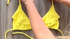 OVAKO ĆETE MOĆI DA GA NOSITE GODINAMA Evo kako da pravilno očistite kupaći kostim