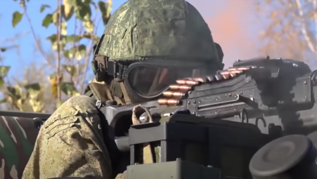 RUSI NAPREDUJU CELOM DUŽINOM FRONTA U ovog gradu se vode žestoke ulične borbe (FOTO/VIDEO)