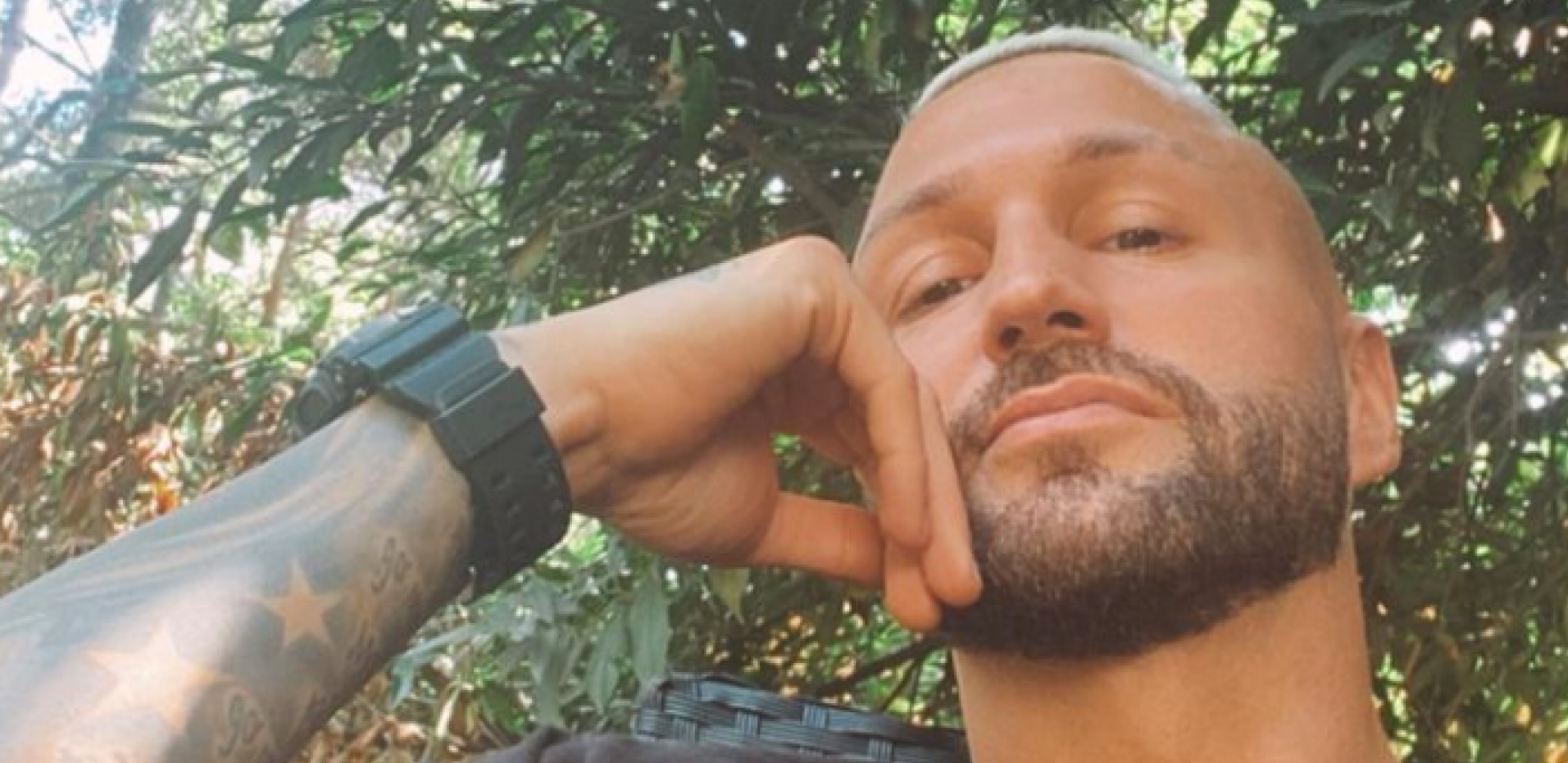 Prvo oglašavane Nenada Aleksića Ša nakon napuštanja Zadruge Dohvatio se telefona pa poslao JAKU PORUKU