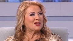 KRUNISANA Ćana zvanično ponela titulu kraljice narodne muzike: PEVAČICA SE OBRATILA PUBLICI