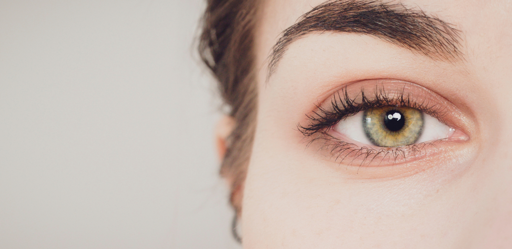 PRIRODAN RECEPT ZA GUSTE OBRVE Pomoći će vam da ih obnovite, a neće vam biti potrebni skupi tretmani