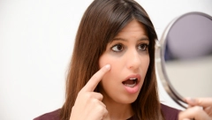 SMANJITE NERVOZU ZA SAMO PAR MINUTA Stisnite ovu tačku na lica i izbacite sav stres iz tela