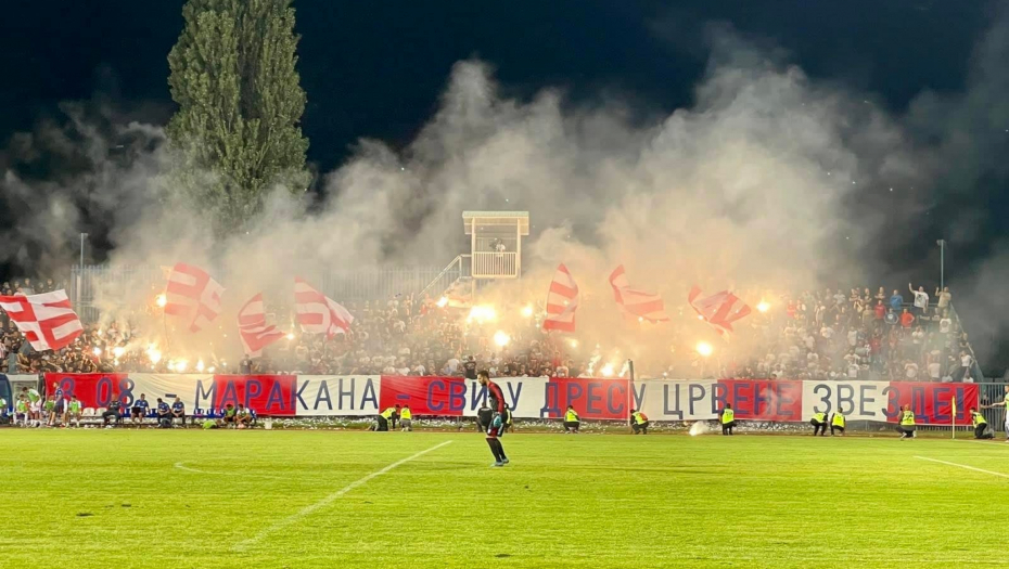 "DELIJE" SE SPREMAJU ZA SPEKTAKL Navijači Zvezde podsećaju: 3. avgusta svi u crveno-belom dresu