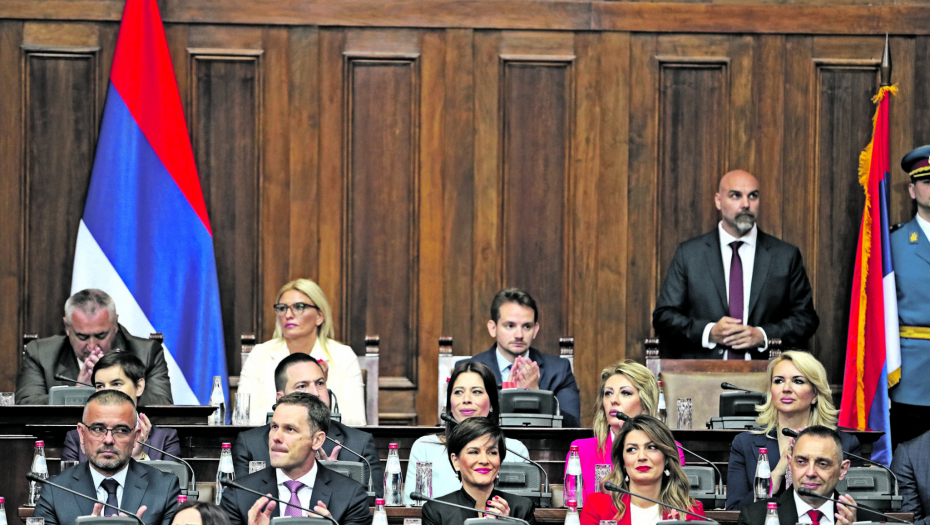 OTKRIVAMO - SRBIJA ĆE PONOVO IMATI ŽENSKU VLADU I od septembra će u Nemanjinoj biti nastavljena dominacija dama