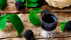 NAPRAVITE DOMAĆE KUPINOVO VINO: Smatraju ga i prirodnim lekom, a veoma je ukusno