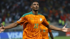 DIVNE VESTI Fudbaler se izborio sa tumorom po drugi put, evo i kad izlazi na teren (FOTO)