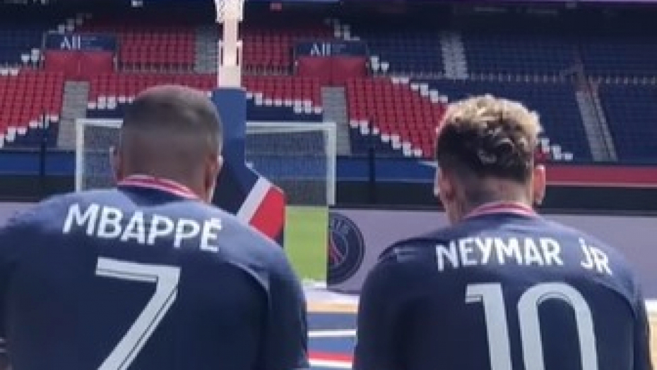 DA NIJE SMEŠNO BILO BI TRAGIČNO Na društvenim mrežama pojavio se snimak na kome Mbape i Nejmar šutiraju na koš (VIDEO)