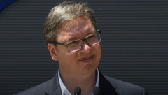 SNS PORUČUJE: Važno je da Srbija nastavi putem mira i stabilnosti (FOTO)