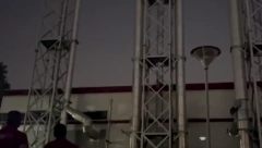 OKONČANA DRAMA U KLINIČKOM CENTRU Evo šta se desilo sa muškarcem koji je pretio da će skočiti sa toplane! (VIDEO)