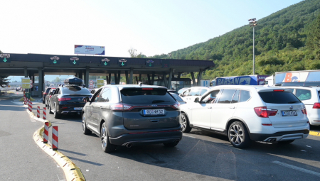 SRBIN UHAPŠEN NA GRANIČNOM PRELAZU DOBRAKOVO Tražio ga Interpol u Beču, preti mu 10 godina robije