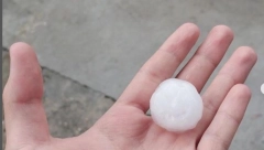 NEVREME U DOBOJU Padao grad veličine teniske loptice