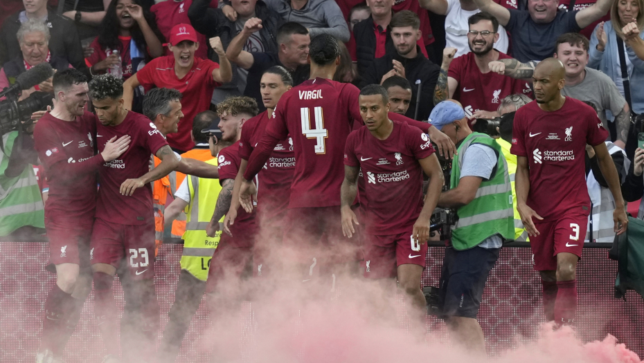 BOLJE NIJE MOGLO DA POČNE PO "REDSE" Liverpul pobedio Siti i osvojio prvi trofej u sezoni, Nunjez već obećava (VIDEO)