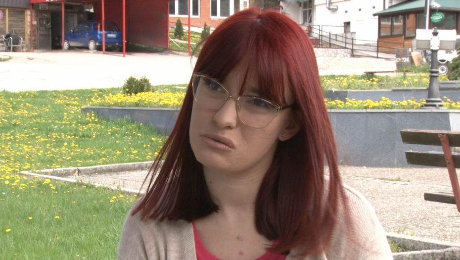 KADA JE BILA DETE SVI SU UPIRALI PRSTOM U NJU Darija iz Nove Varoši uprkos hendikepu pobedila je svoje strahove