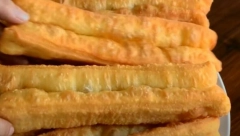 PREMA ORIGINALNOM RECEPTU NAŠIH BAKA: Spremite domaće mekike na starinski način