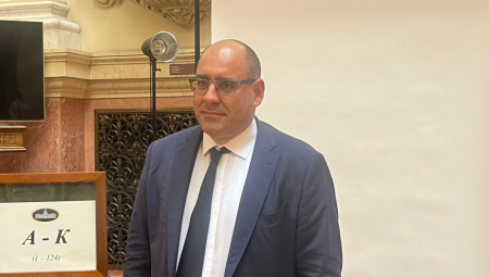 KOLUMNA VLADIMIRA ĐUKANOVIĆA: Novi izazov za Srbiju!