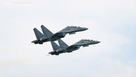 KINESKI BORBENI AVIONI SE "ZALETELI" NA TAJVAN Ostrvo u pripravnosti zbog "iznenadnih upada" crvene avijacije