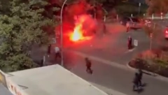 HAOS U AUSTRALIJI Huligani divljali, gađali se kamenjem i bakljama, a onda je usledila žestoka tuča (VIDEO)