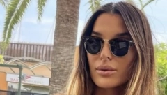 DŽAJINA ĆERKA UŽIVA NA MORU Hara mediteranom i deli golišave fotografije: Ja sam heroina svog života