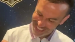 Natho pokazao pasoš Srbije: Sad sam Nathović