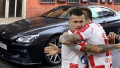 TETOVAŽE, SKUPA KOLA, LEPE ŽENE Bivši fudbaler Zvezde ima opasne "zverke" sa specijalnim tablicama, zgodna crnka ga uvalila u problem, a sada će igrati treću ligu (FOTO)