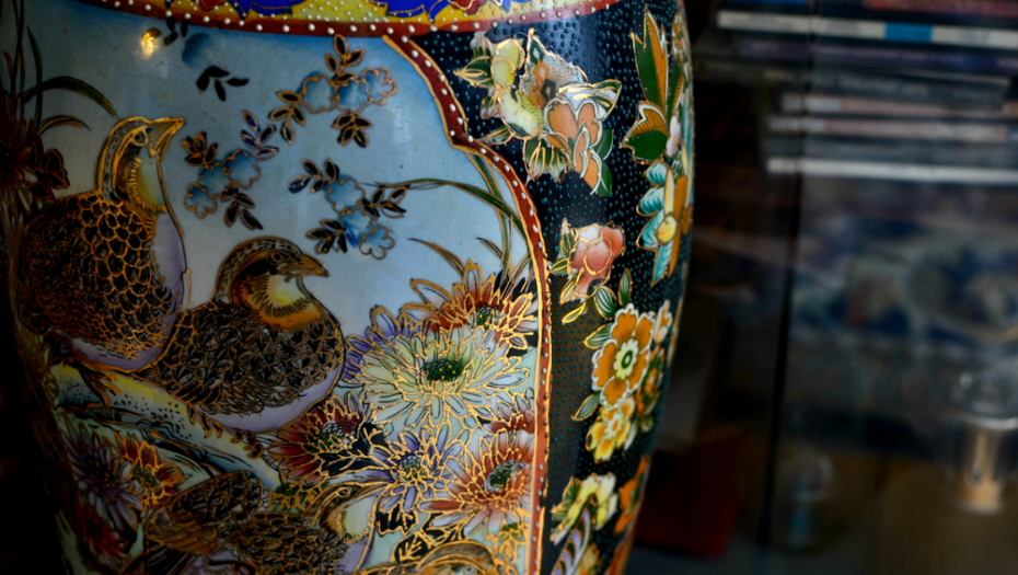 KUPILA VAZU I ZARADILA BOGATSTVO Platila 4 evra, a prodala za neverovatnu sumu