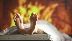 DA LI SU UVEĆANE NAKNADE ZA POGREBNE TROŠKOVE PIO FONDA DOVOLJNE Pogledajte koliko koštaju sahrane u Srbiji