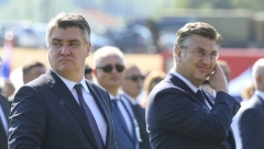 PONIZIO GA SVOJIM PONAŠANJEM! Pogledajte šta je Milanović radio, dok je premijer Hrvatske držao govor u Kninu (VIDEO)