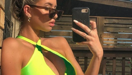 KANADSKI HOKEJ NA GUBITKU ZBOG NJE Nekada bila golman, a onda rešila da zarađuje na sajtu za odrasle (FOTO/VIDEO)