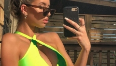 KANADSKI HOKEJ NA GUBITKU ZBOG NJE Nekada bila golman, a onda rešila da zarađuje na sajtu za odrasle (FOTO/VIDEO)