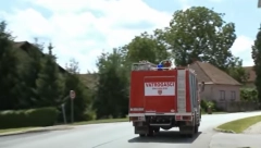 STRAŠAN POŽAR U MOKRINU Jedna osoba stradala, druga povređena prevezena u bolnicu