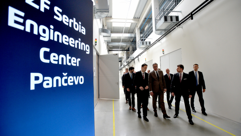 OTVARA SE 2.500 RADNIH MESTA Biće potpisano devet novih ugovora vrednih 320 miliona evra