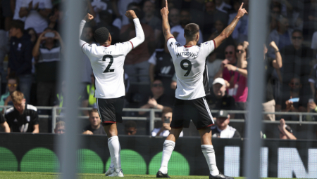 TAKO RAZMIŠLJA ROĐENI POBEDNIK Mitrović zaludeo Premijer ligu, ali nije zadovoljan, a ovo je razlog