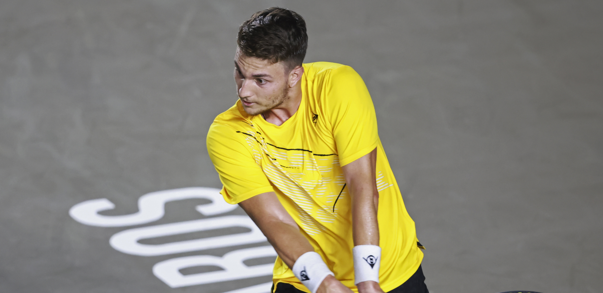 UBEDLJIVO DO OSMINE FINALA Kecmanoviću dovoljno sat vremena protiv Italijana