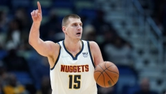 ŠTA SE DEŠAVA SA JOKIĆEM? Navijači zabrinuti, Nikola ne igra, ali jedan snimak daje nadu (VIDEO)