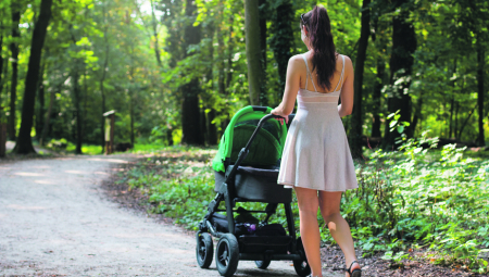 DA LI JE OVO MOGUĆE? Beograđanka otkrila šta joj se dogodilo usred dana: "Videla je da sam sa bebom u kolicima..." (FOTO)