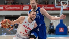UDARIO BRAT NA BRATA Neviđeni haos u reprezentaciji protiv koje Srbija igra na Evrobasketu